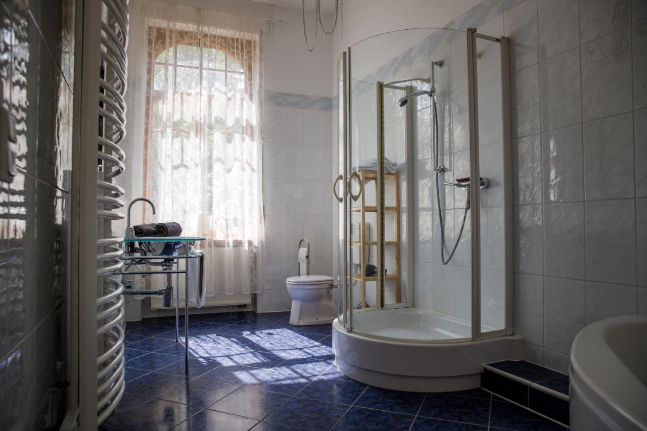 Gruene Villa Wellness & Spa Бад-Кройцнах Екстер'єр фото